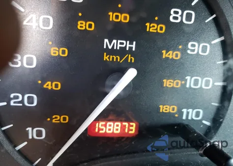 2002 Saturn Sc1 z USA, uszkodzony, nr VIN 1G8ZP12832Z103580